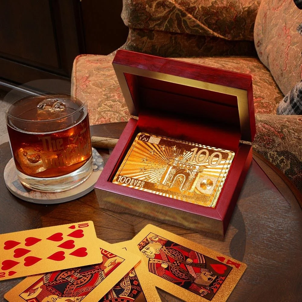 Golden Play Card