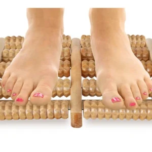 Traditional Foot Massager | Hagyományos fa görgős lábmasszírozó
