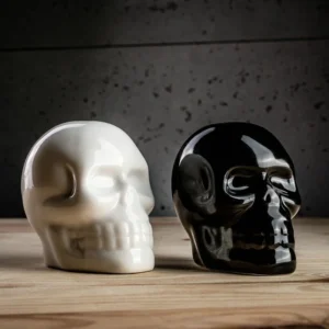 Skull Salt and Pepper Shakers | Só és borsszórók koponya