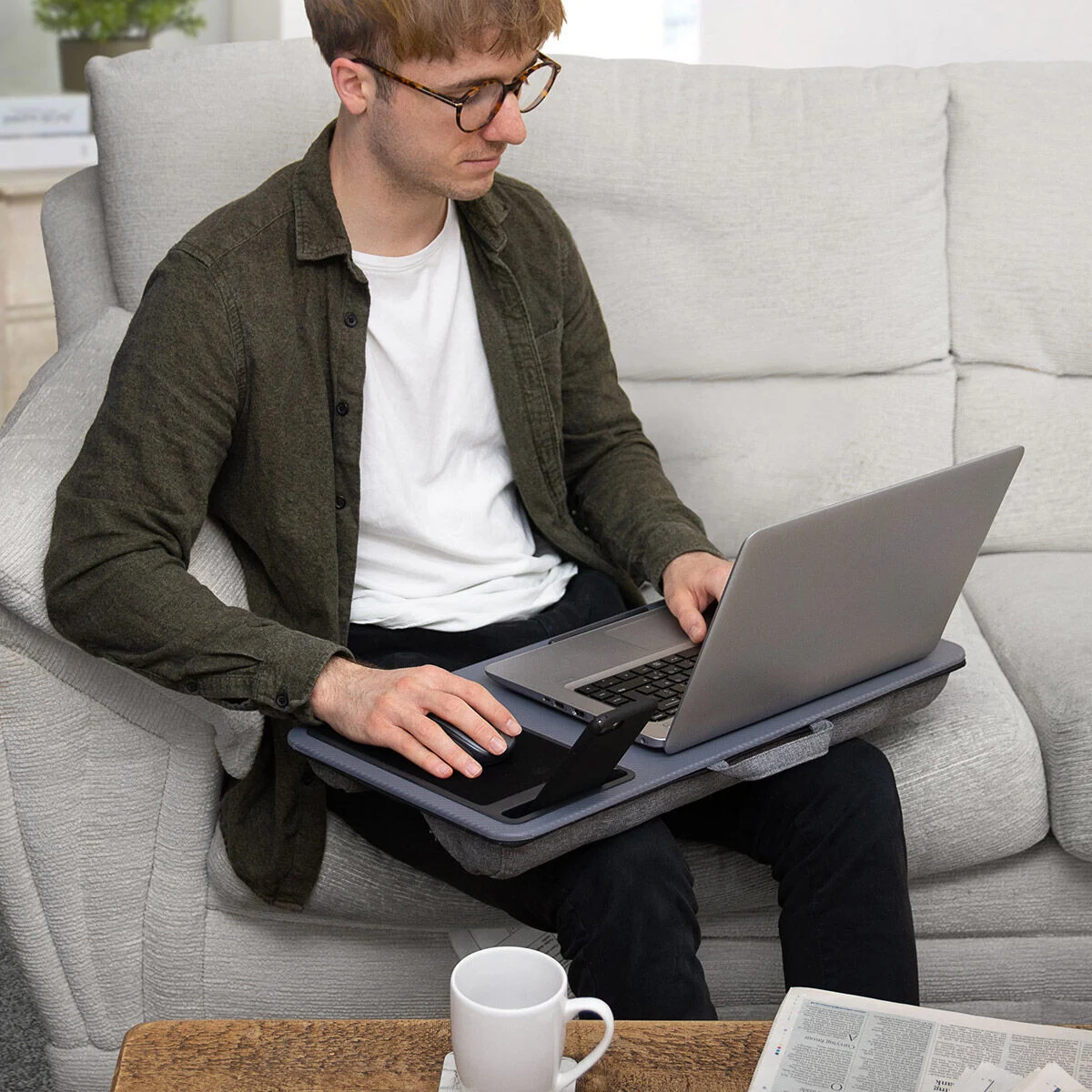 Portable Laptop Desk XL with Cushion Deskion I Hordozható számítógépasztal - párnával - Image 2